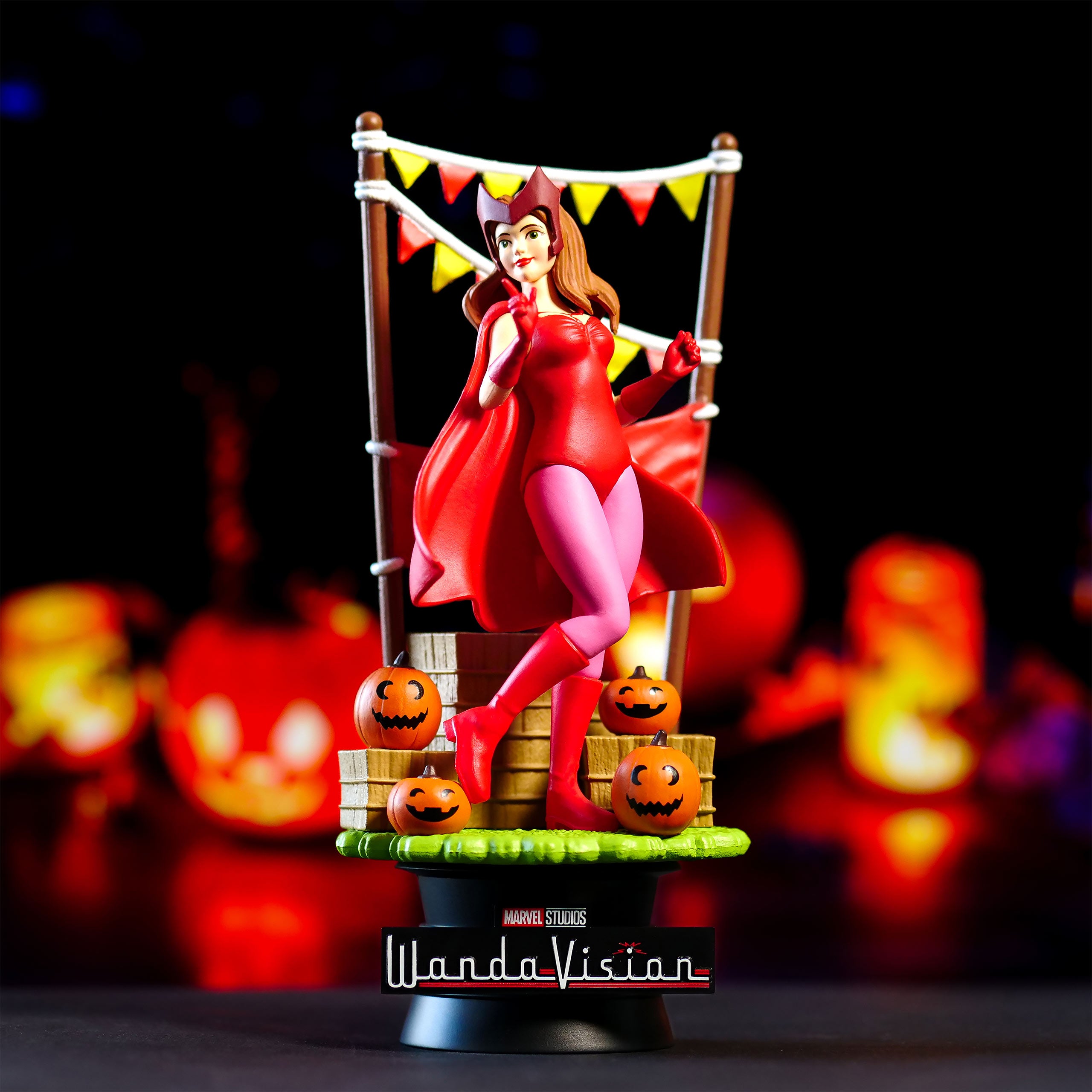 Produktbild WandaVision - Wanda D-Stage Diorama Figur