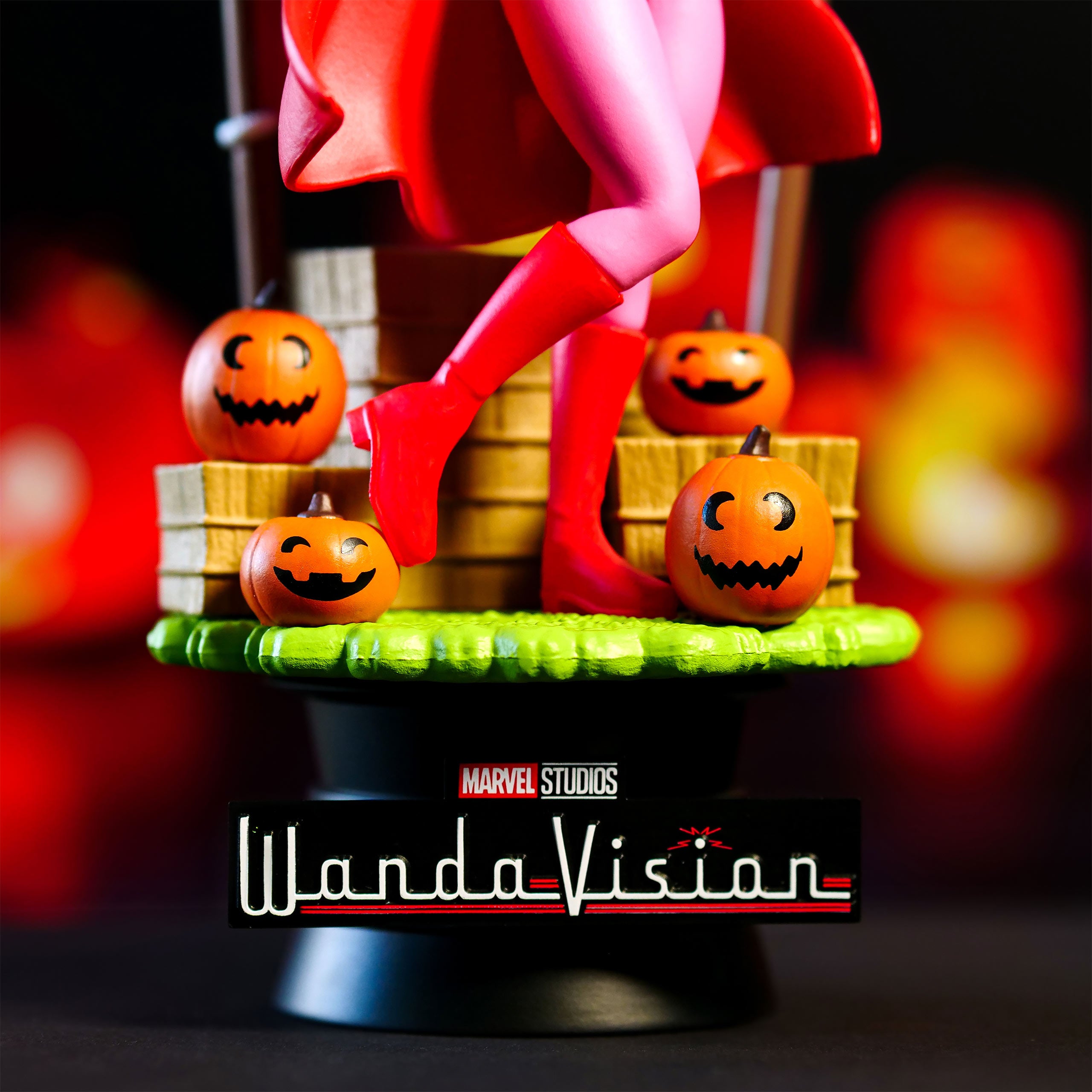 Produktbild WandaVision - Wanda D-Stage Diorama Figur