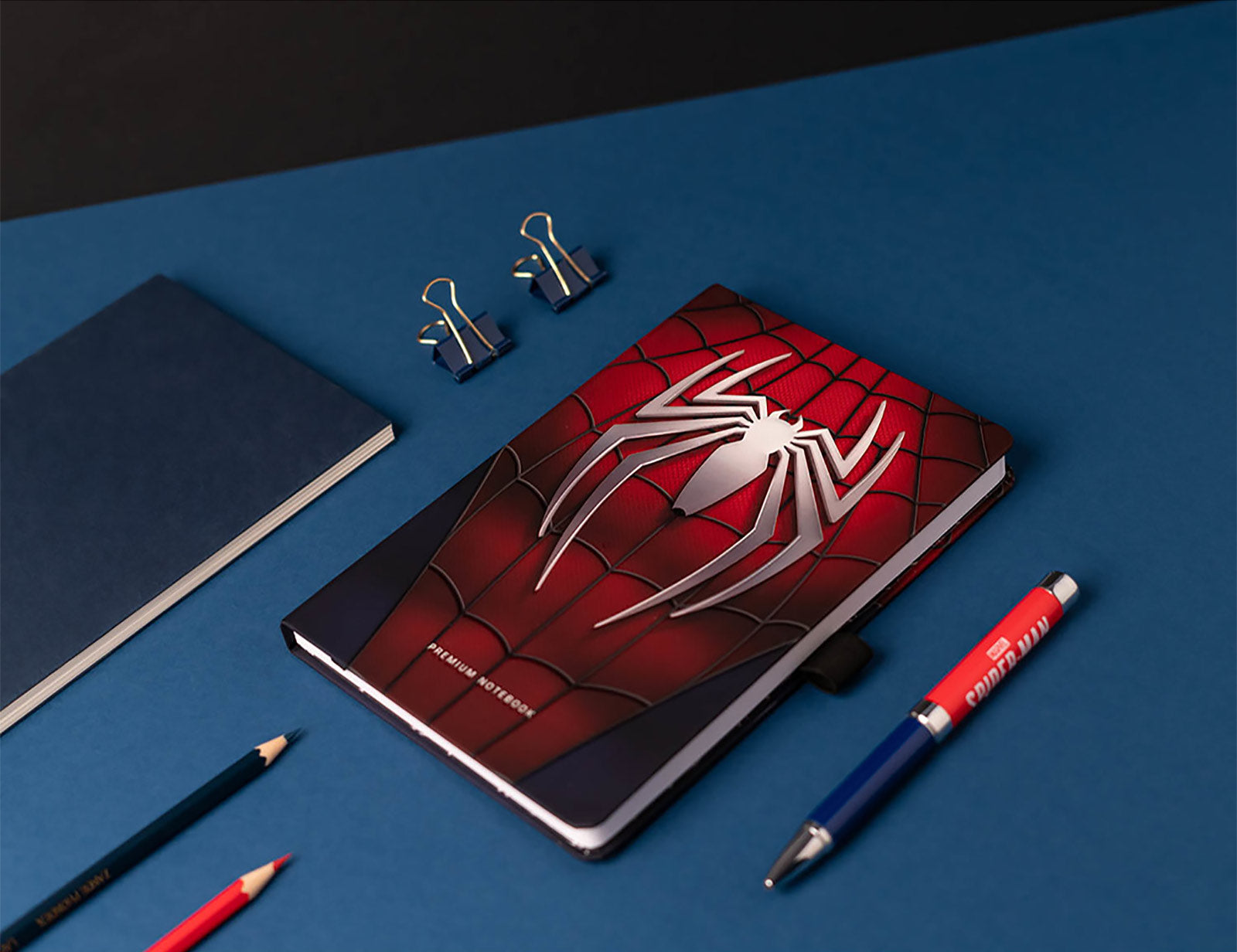 Produktbild Spider-Man - Logo Notizbuch A5 mit Kugelschreiber