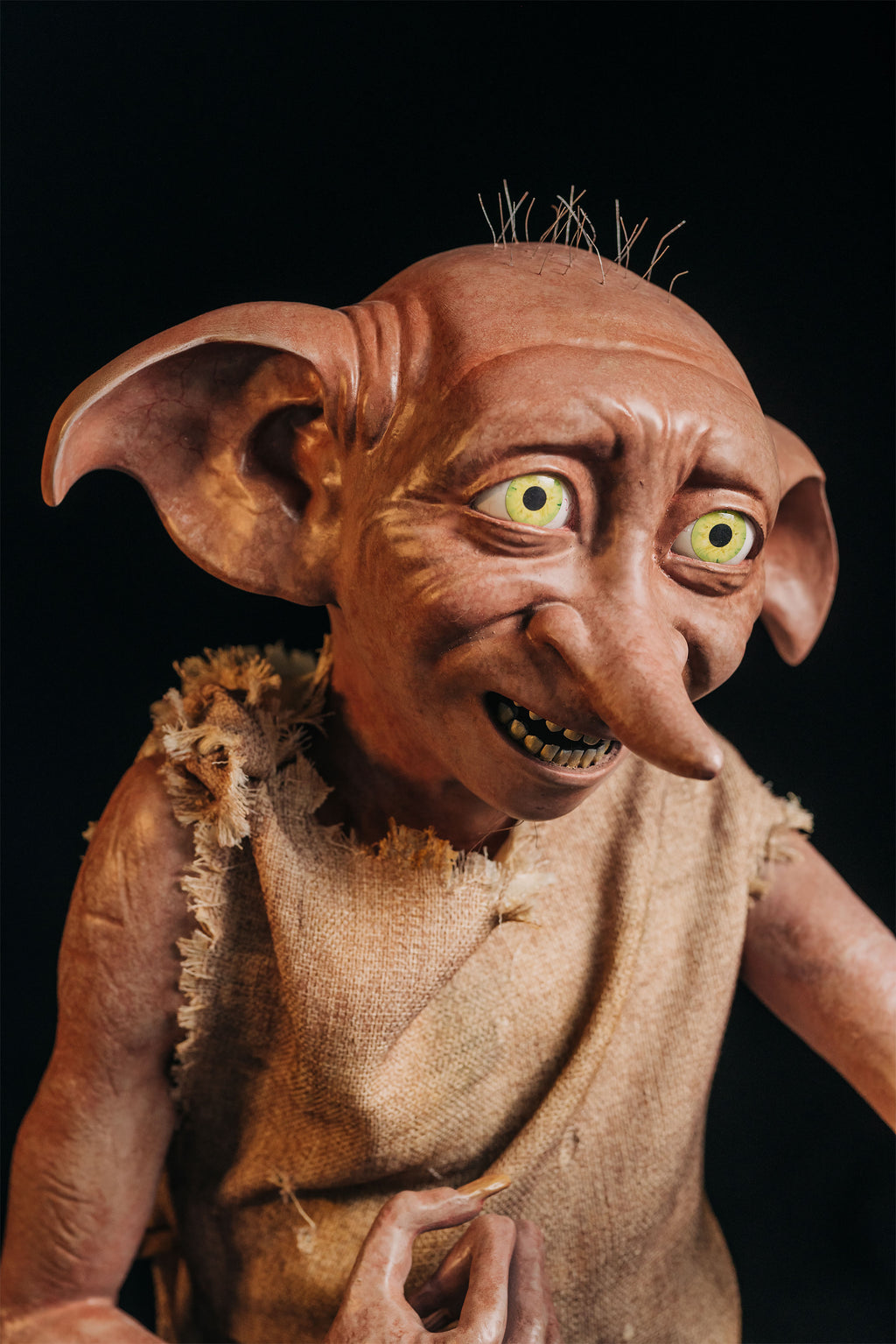 Immagine del prodotto Dobby con Calzino Statua a grandezza naturale Versione 3 - Harry Potter
