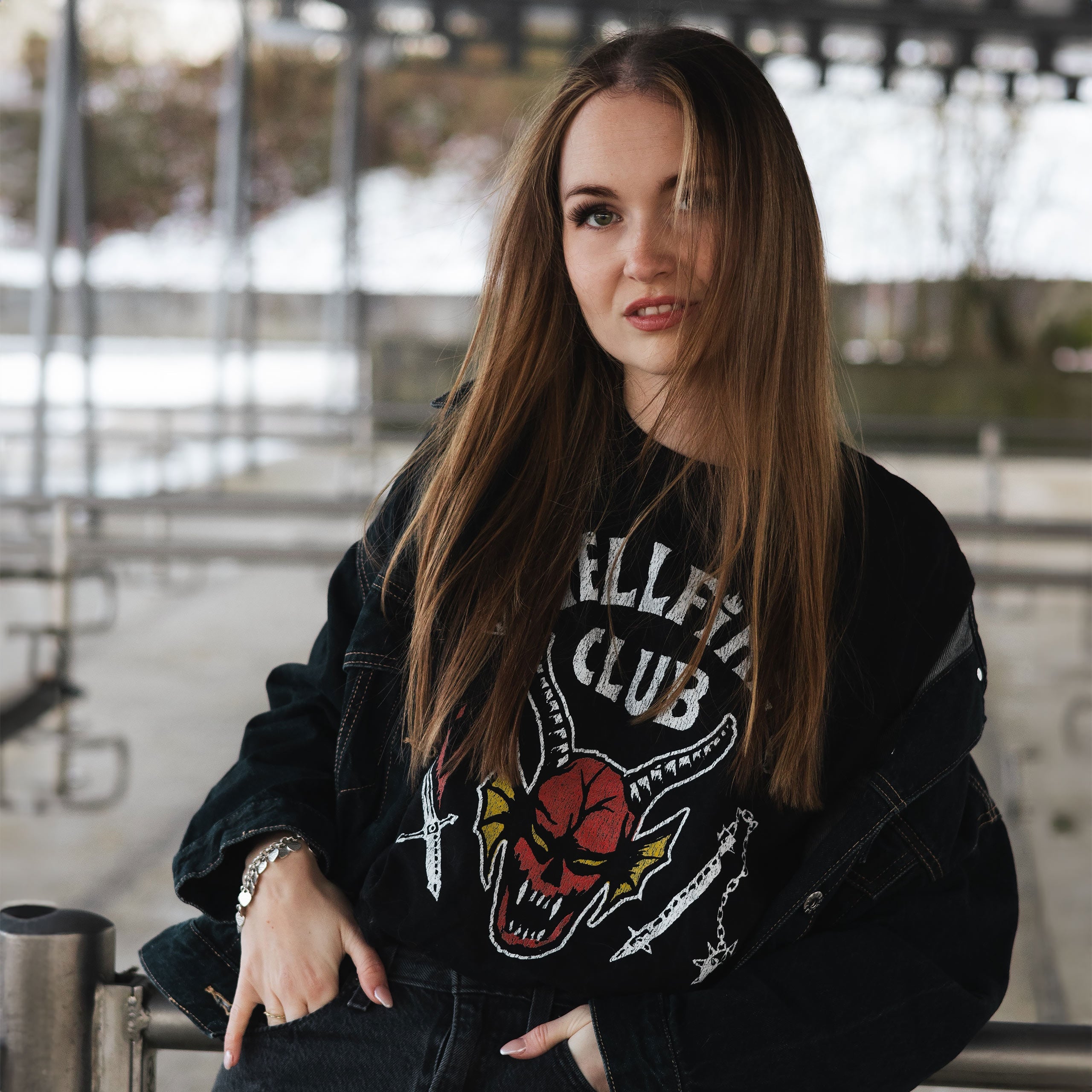 Produktbild Stranger Things - Hellfire Club Logo T-Shirt schwarz
