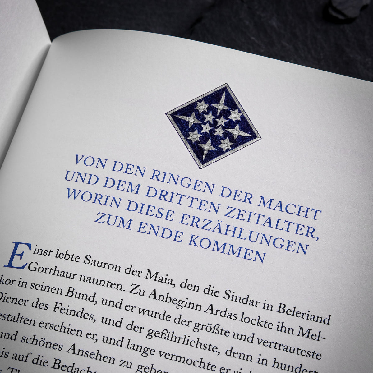 Product image The Silmarillion Deluxe Edition