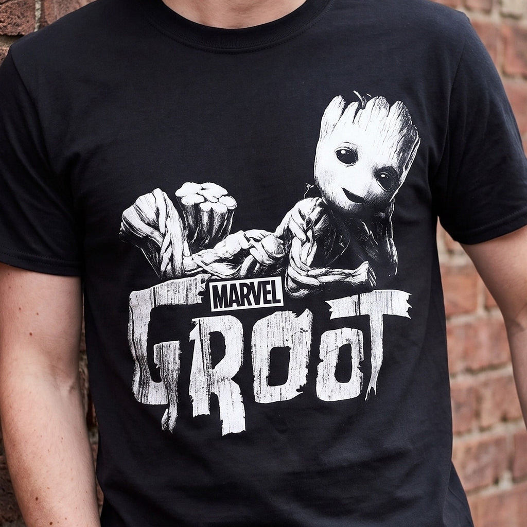 Immagine del prodotto T-shirt nera di Groot - Guardiani della Galassia