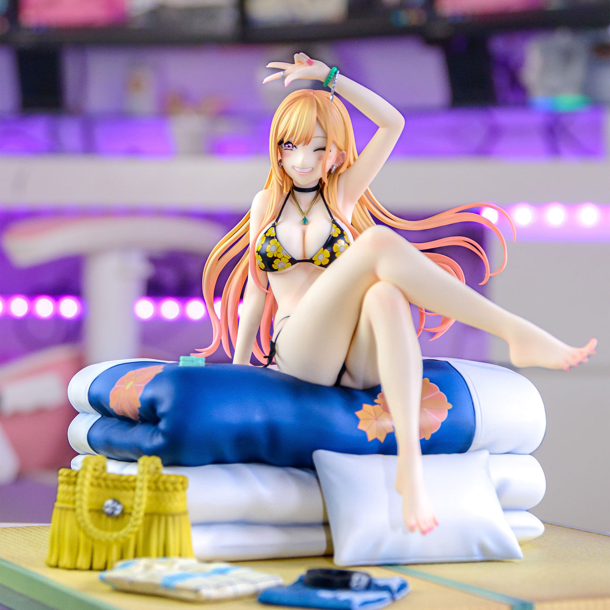 Image produit Plus qu'une poupée - Figurine Marin Kitagawa Version Maillot de Bain