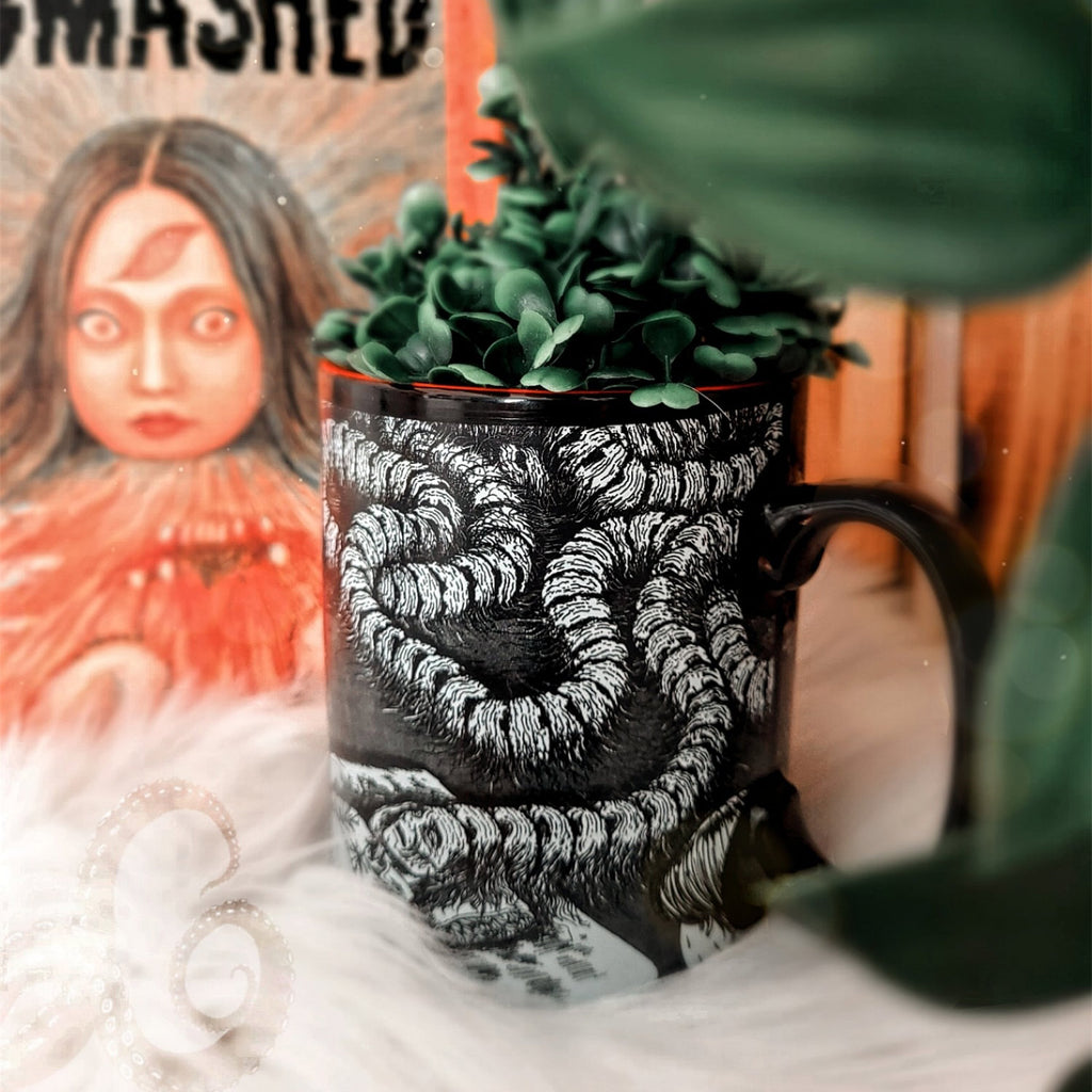 Immagine del prodotto Junji Ito - Honored Ancestor Tazza con effetto termico