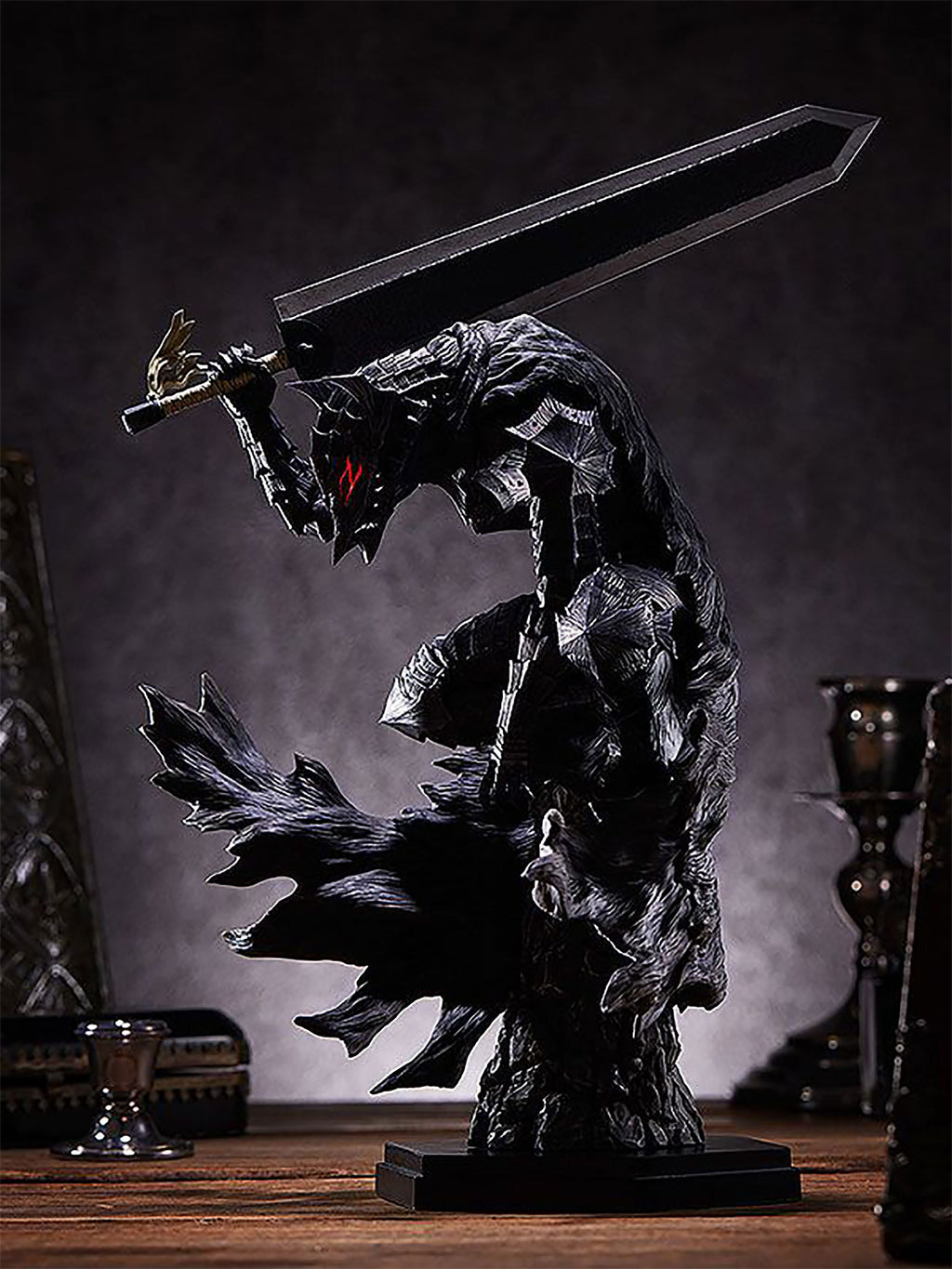 Image produit Berserk - Statue Armure Berserker de Guts