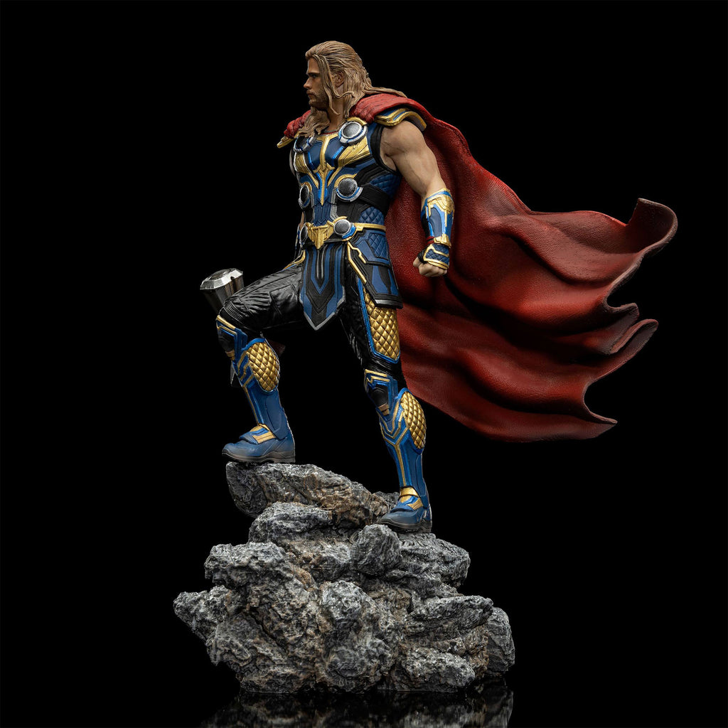 Image produit Thor - Love and Thunder - Statue Deluxe BDS Art Scale