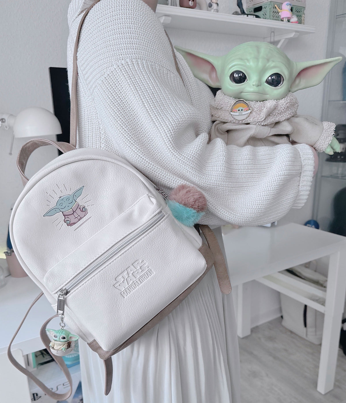 Immagine del prodotto Mini Zaino Grogu con Pom Pom - Star Wars The Mandalorian