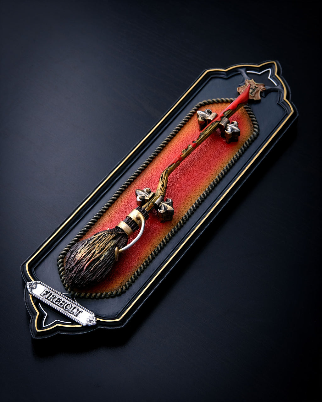 Image produit Harry Potter - Réplique miniature de Firebolt 35 cm