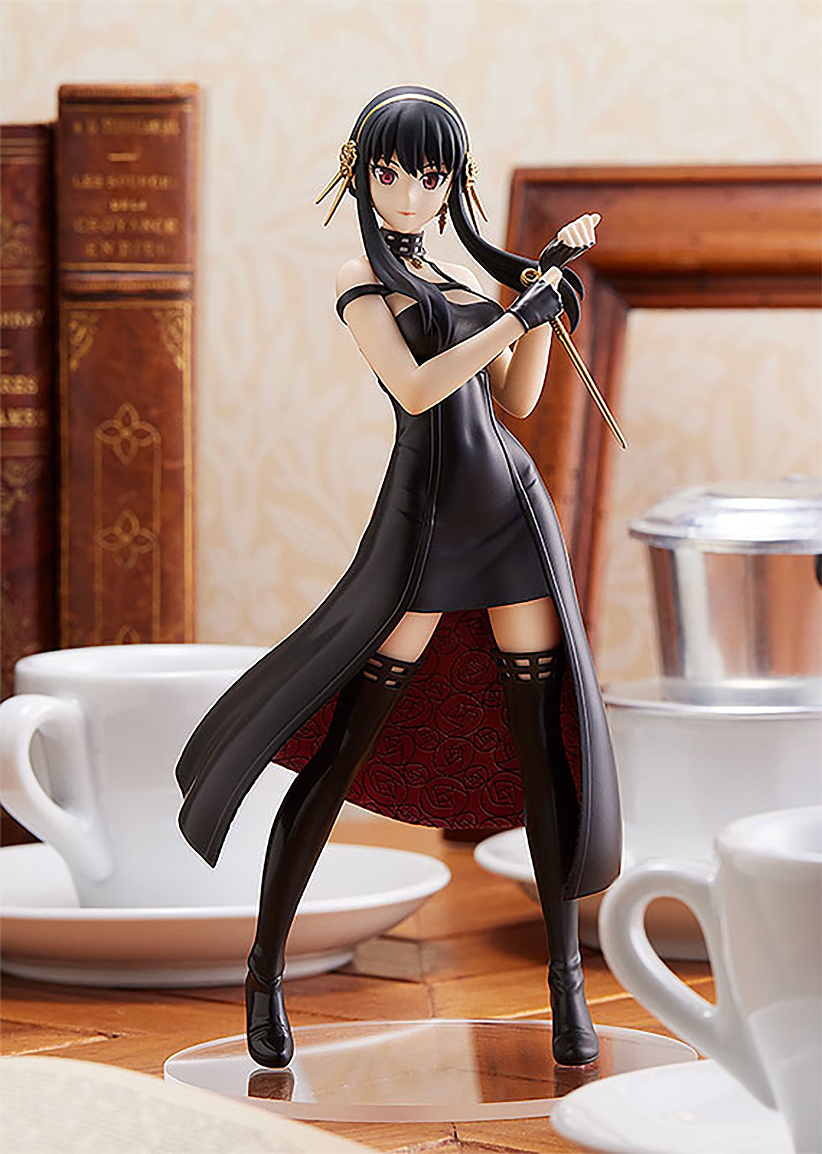 Produktbild Spy x Family - Yor Forger Figur 17cm