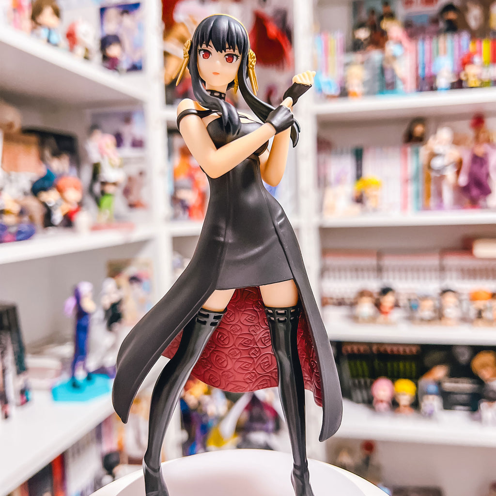 Produktbild Spy x Family - Yor Forger Figur 17cm