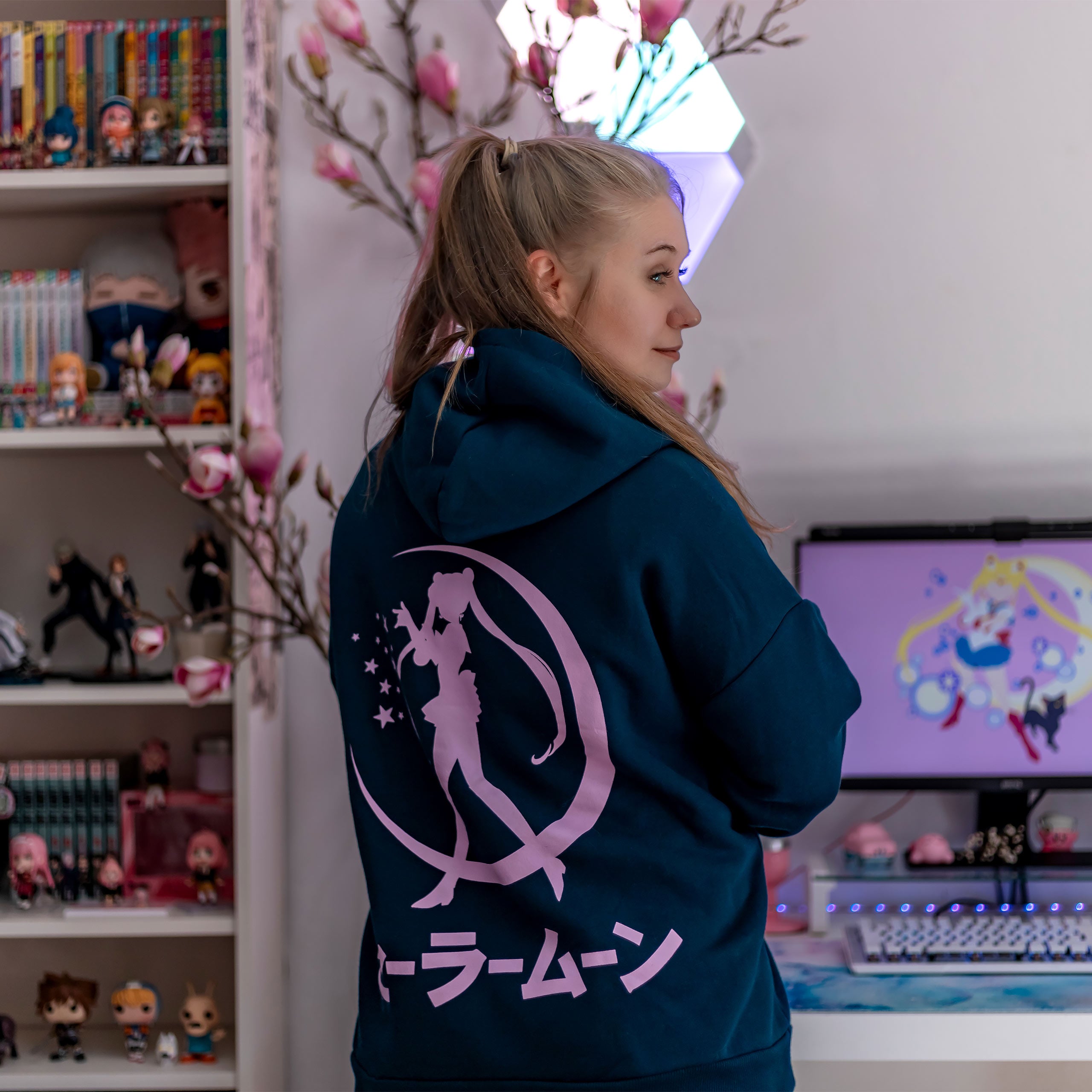 Immagine del prodotto Sailor Moon - Felpa con cappuccio blu silhouette