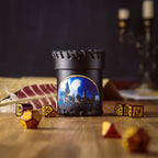 Immagine del prodotto Harry Potter - Bicchiere da dadi Hogwarts nero