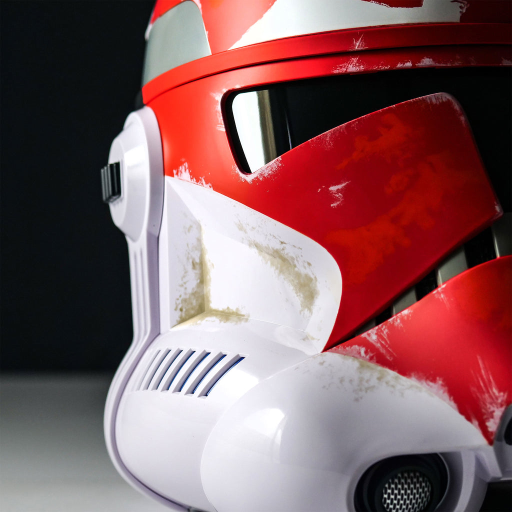 Image produit Réplique de casque premium de Clone Trooper Ahsoka Tano 332nd avec distorsion de voix - Star Wars