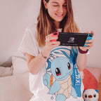 Image produit Pokemon - T-shirt Surfer Squirtle blanc