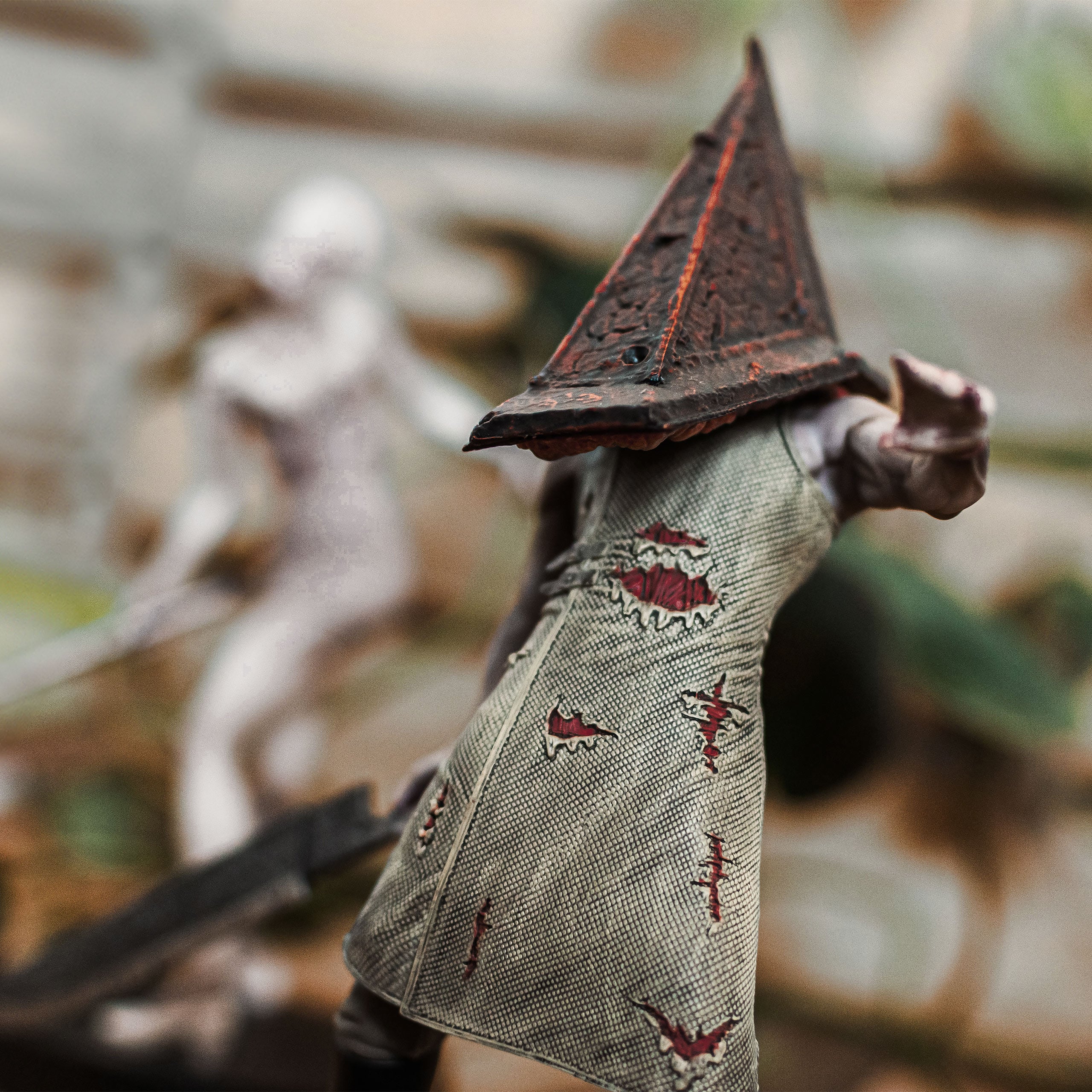 Image produit Silent Hill 2 - Figurine Red Pyramid Head