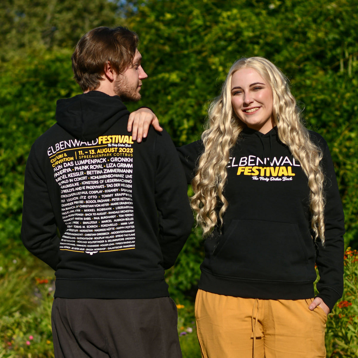 Produktbild Elbenwald Festival The Party Strikes Back Hoodie schwarz