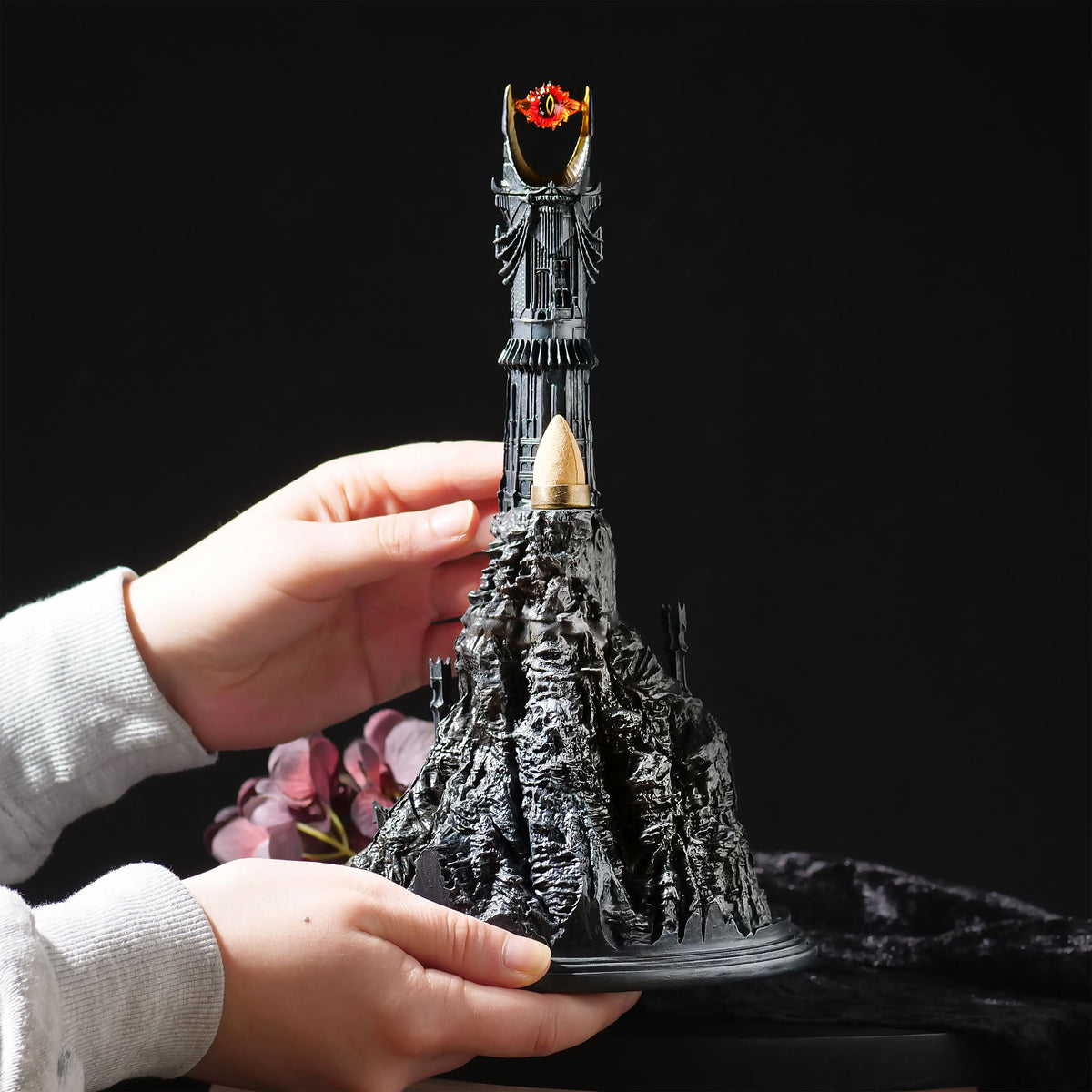 Produktbild Barad-dûr Backflow Räucherwasserfall Miniatur Replik - Der Herr der Ringe