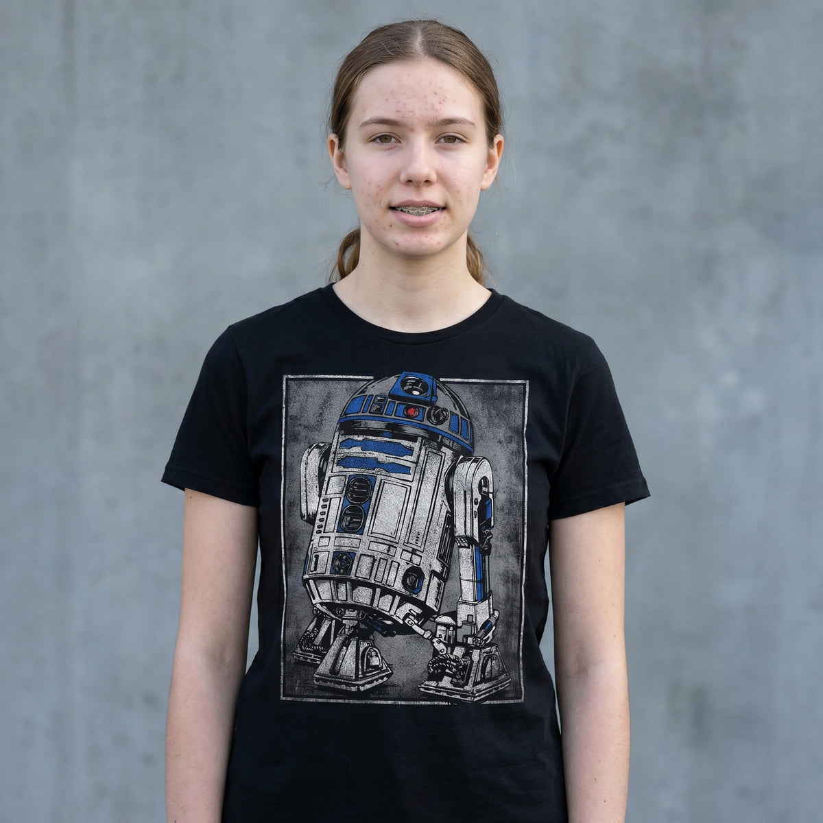 Immagine del prodotto Star Wars - T-shirt ritratto di R2D2 nera