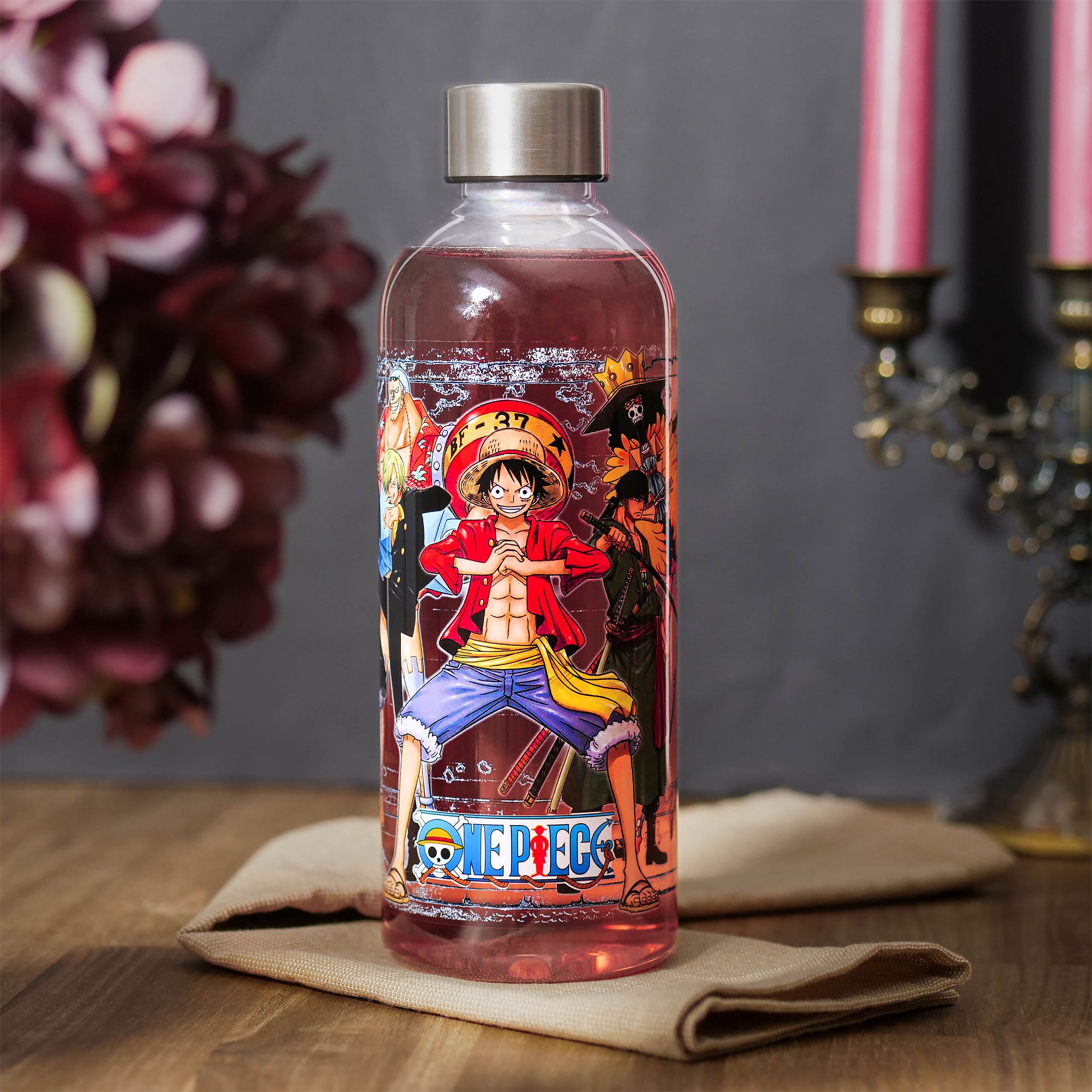 Image produit One Piece - Luffy avec l'équipage Bouteille d'eau