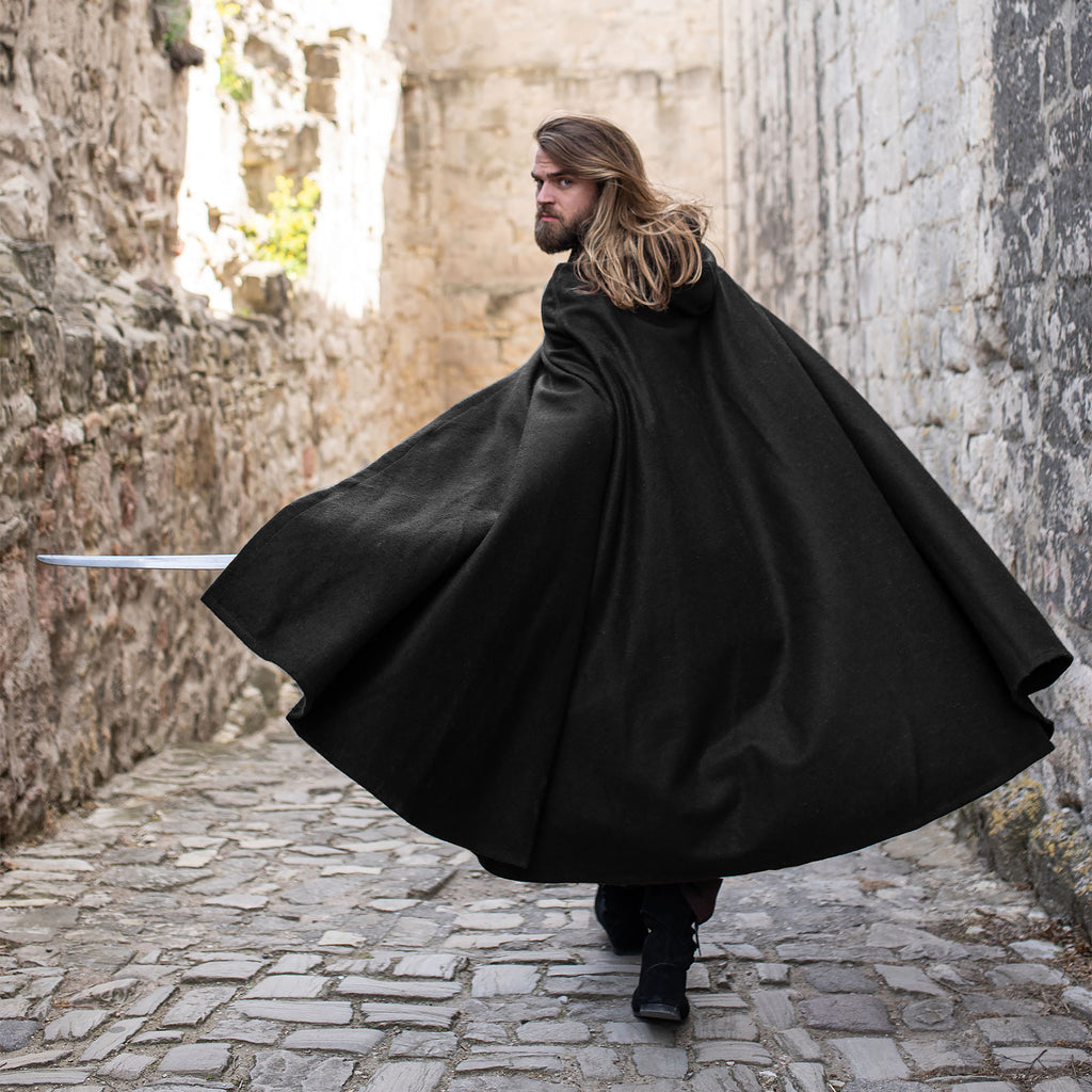 Image produit Cape médiévale en laine avec fermoir loup noir