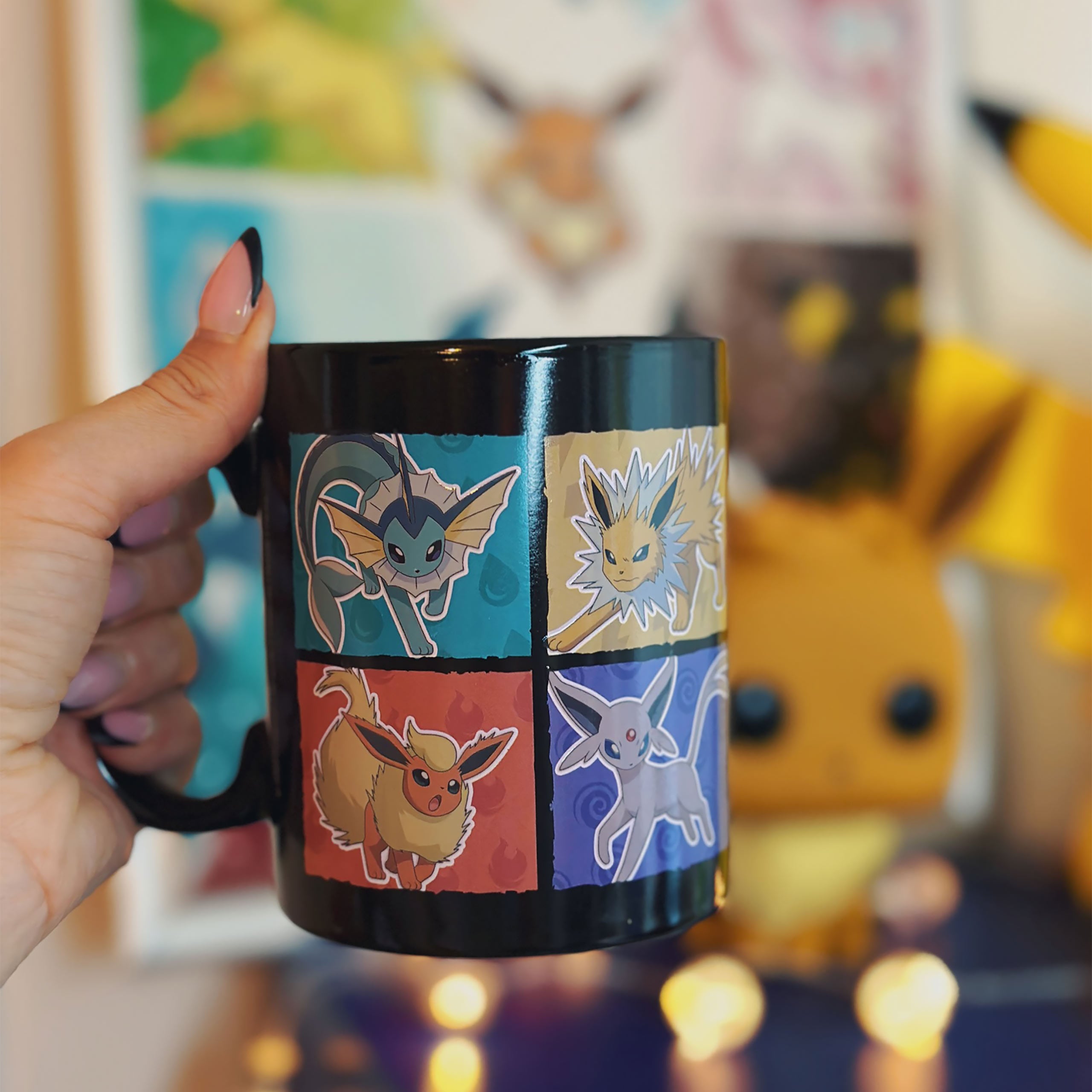 Immagine del prodotto Pokemon - Tazza termica delle evoluzioni di Eevee