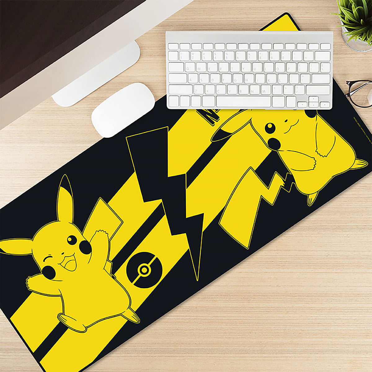 Produktbild Pokemon - Pikachu XXL Mousepad