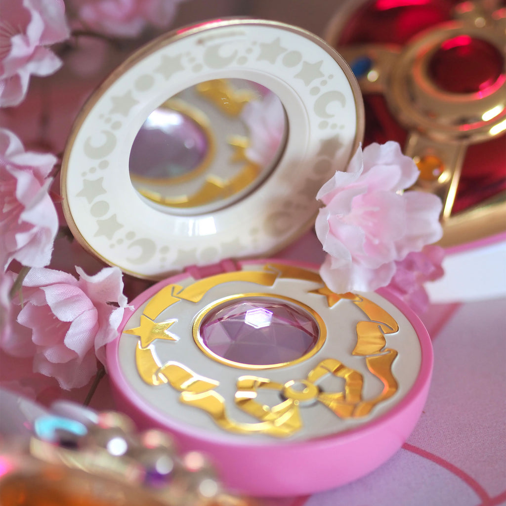 Produktbild Sailor Moon - Mondkristall Verwandlungsbrosche mit Soundeffekten