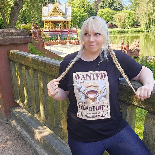 Immagine del prodotto One Piece: Gear 5 - T-shirt Wanted Luffy nera