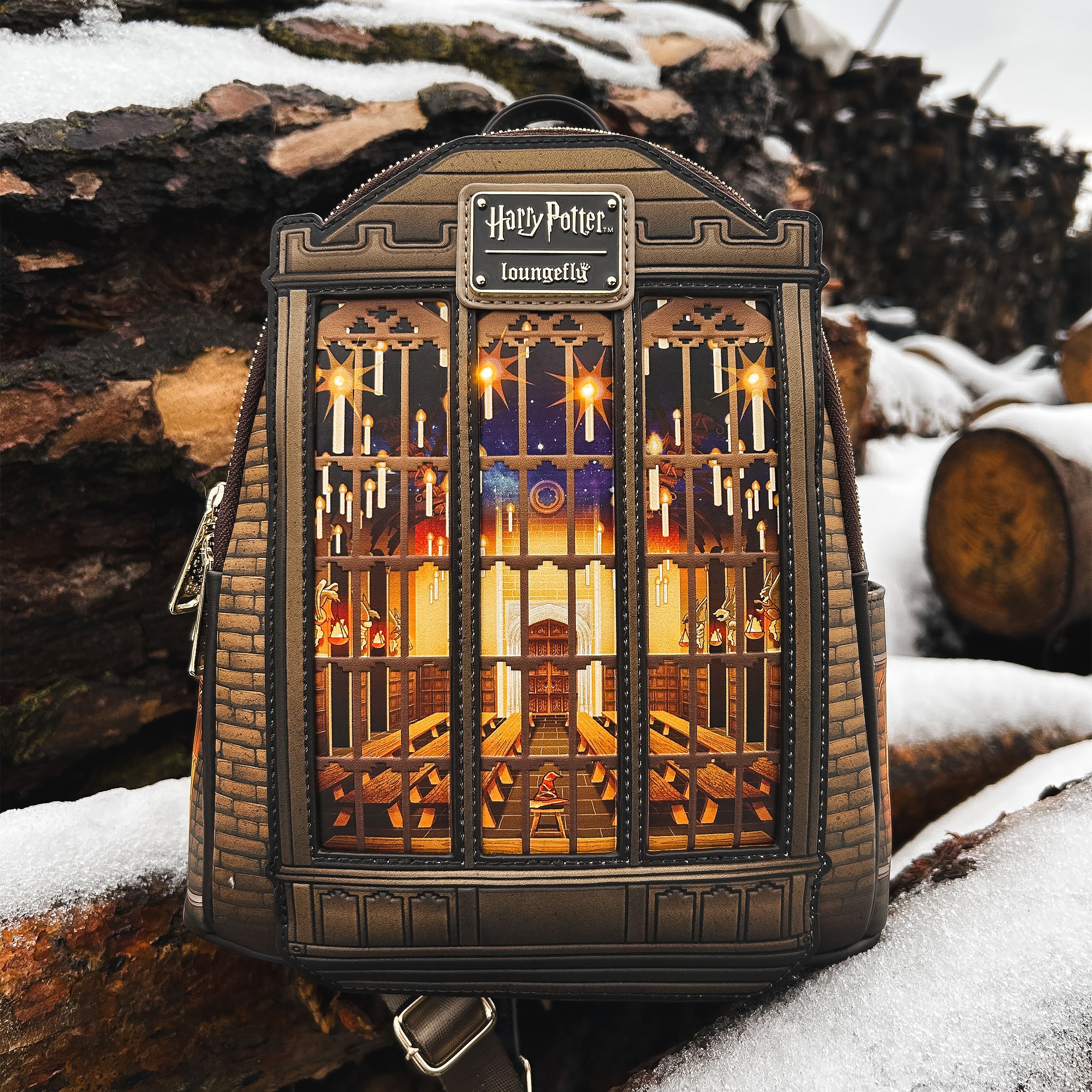 Produktbild Harry Potter - Große Halle Mini Rucksack mit Licht