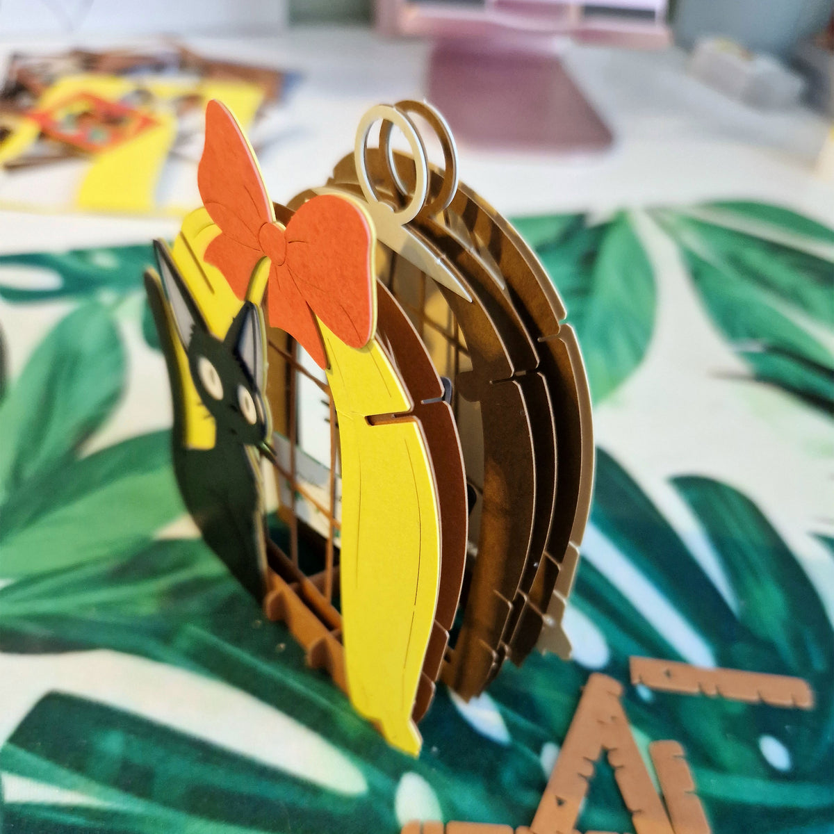 Produktbild Kikis kleiner Lieferservice - Jiji Theater Papier Model Kit