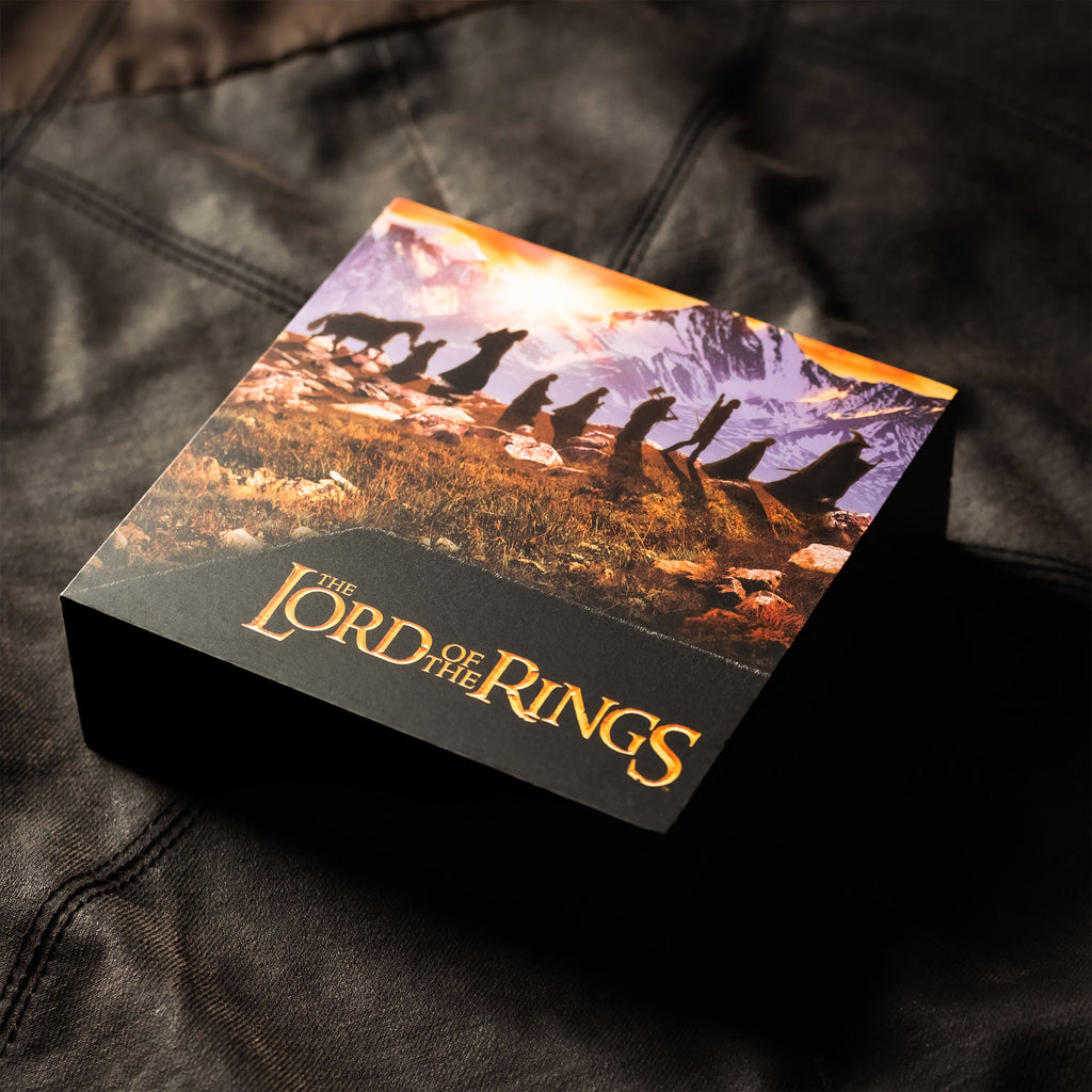 Produktbild Der Herr der Ringe - Frodo Schmuckset mit Glow in the Dark Effekt