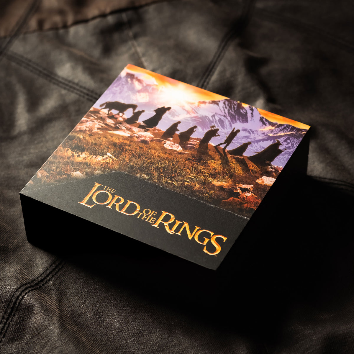 Produktbild Der Herr der Ringe - Frodo Schmuckset mit Glow in the Dark Effekt