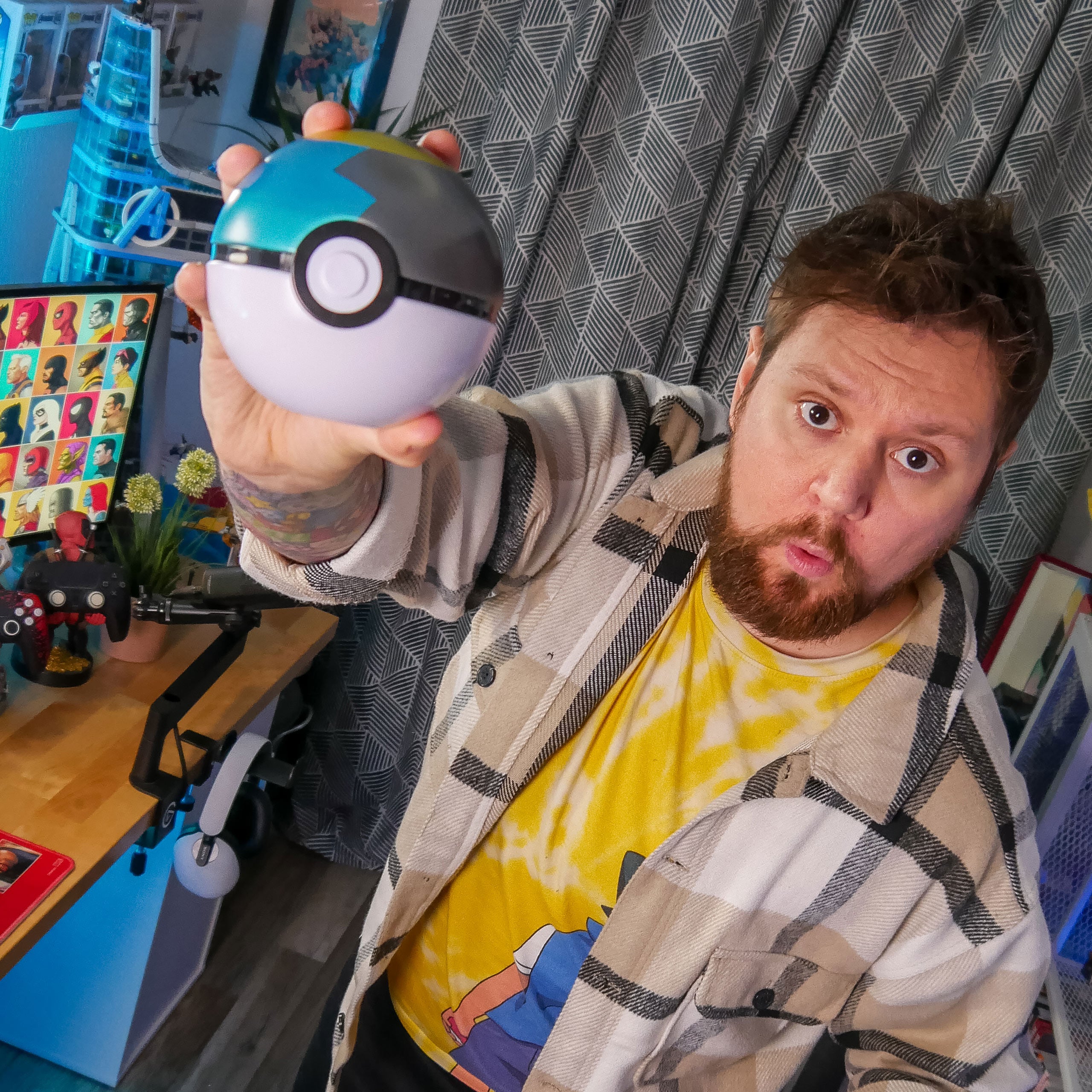 Immagine del prodotto Pokemon - Mystery Pokeball Carte Scatola di Latta Autunno 2024