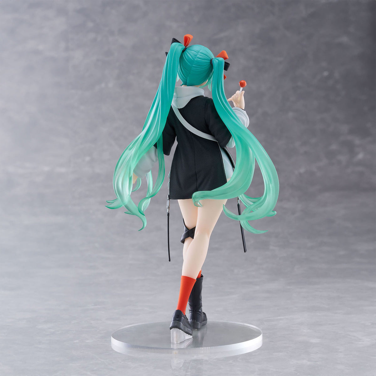 Produktbild Hatsune Miku - Wonderland Figur Fashion Punk Version
