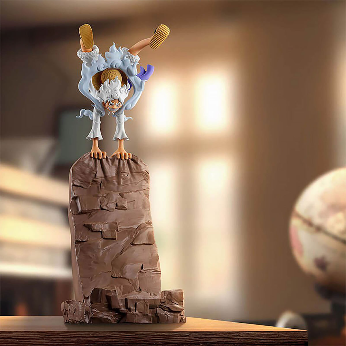 Image produit One Piece: Gear 5 - Support de téléphone figurine Monkey D. Luffy