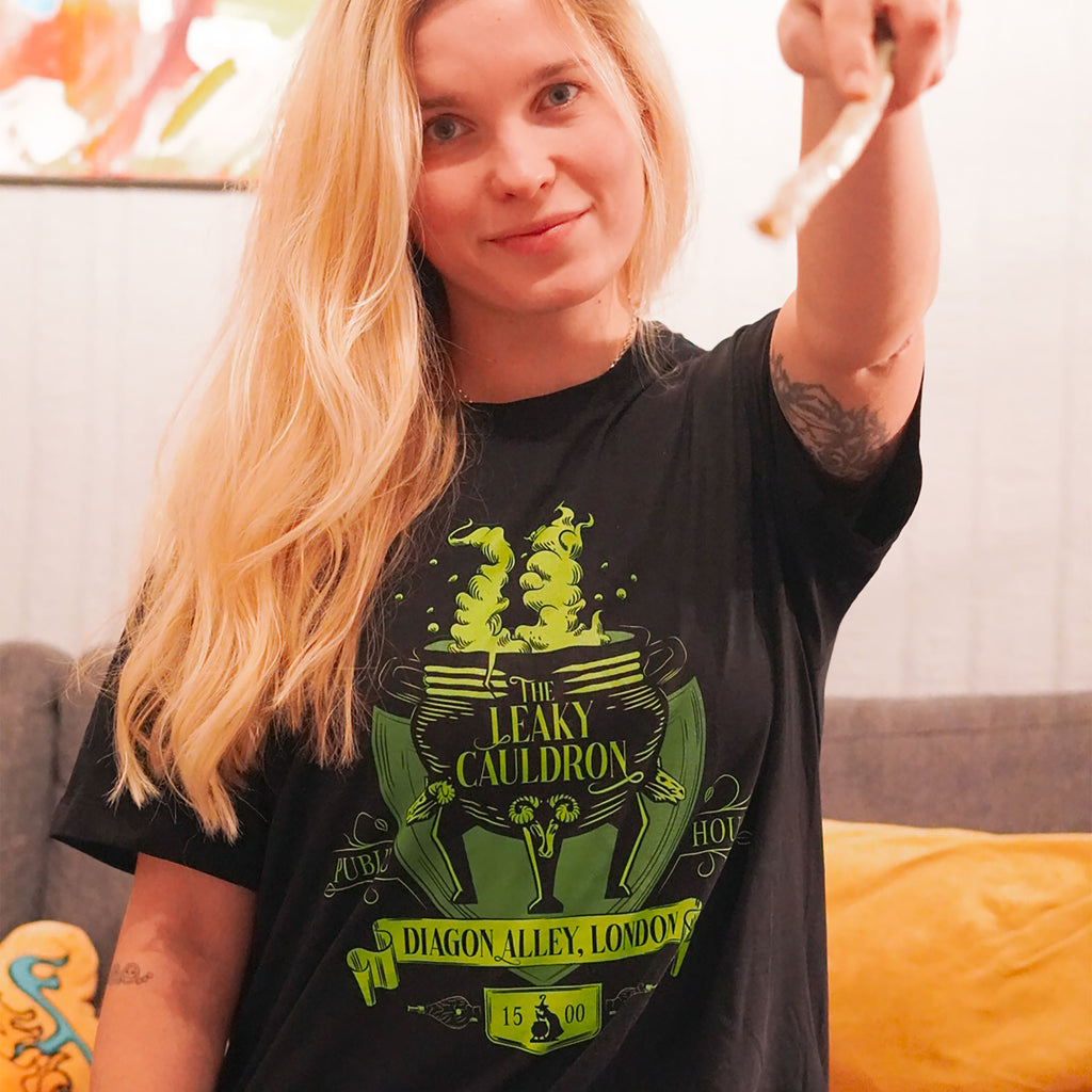 Image produit T-shirt noir Chaudron Baveur - Harry Potter