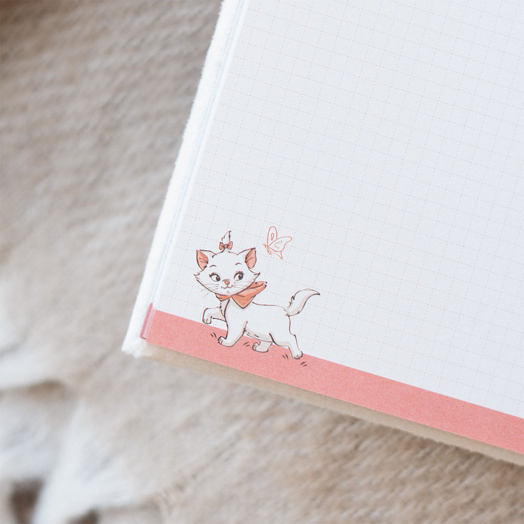 Image produit Les Aristochats - Carnet en peluche Marie