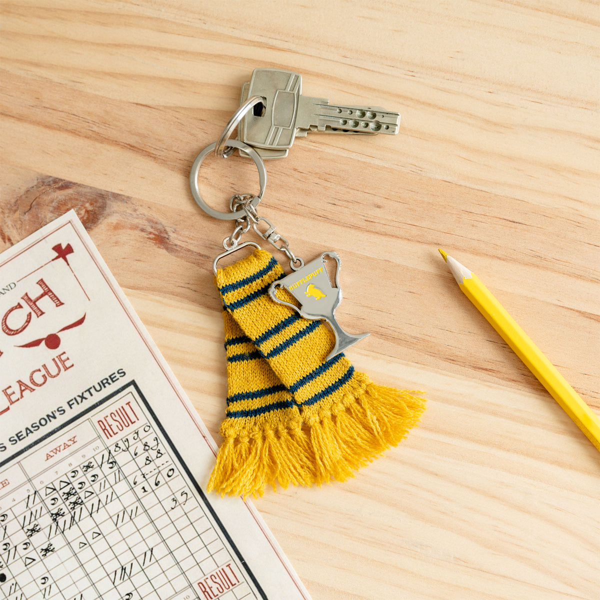Produktbild Harry Potter - Hufflepuff Schal Schlüsselanhänger