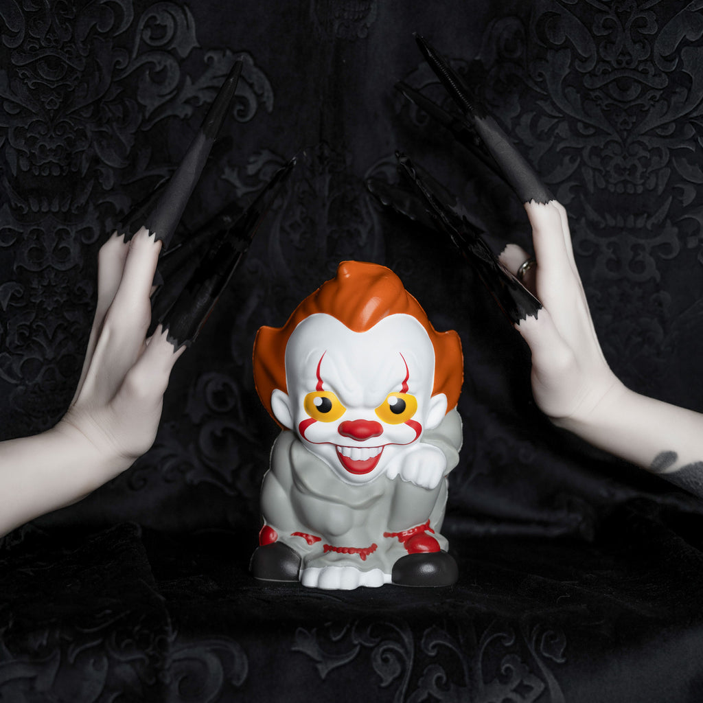 Produktbild Stephen Kings ES - Pennywise Antistress Figur