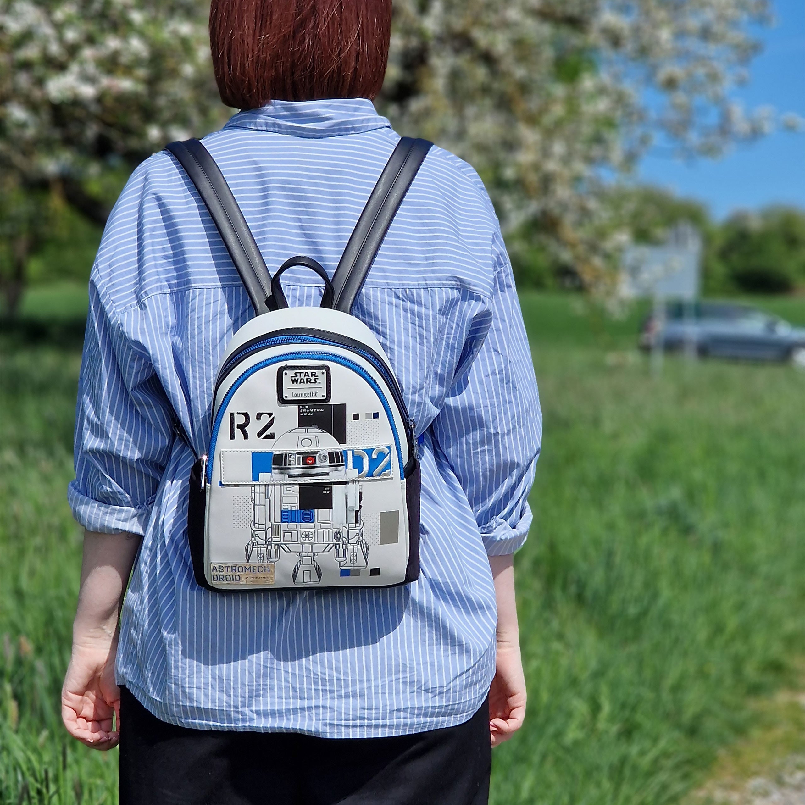 Produktbild Star Wars - R2-D2 Mini Rucksack mit Licht