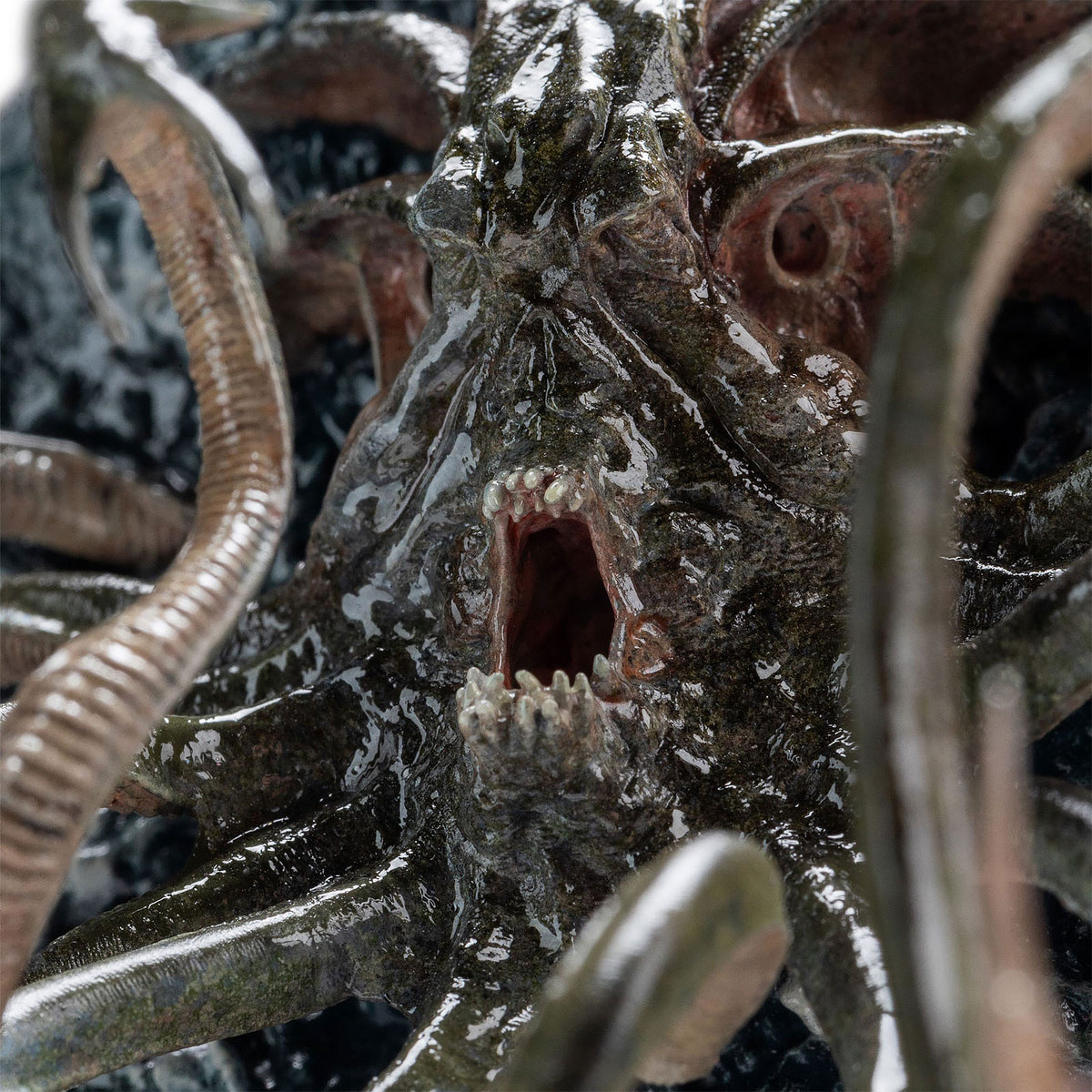 Produktbild Der Herr der Ringe - Der Wächter im Wasser Diorama Figur
