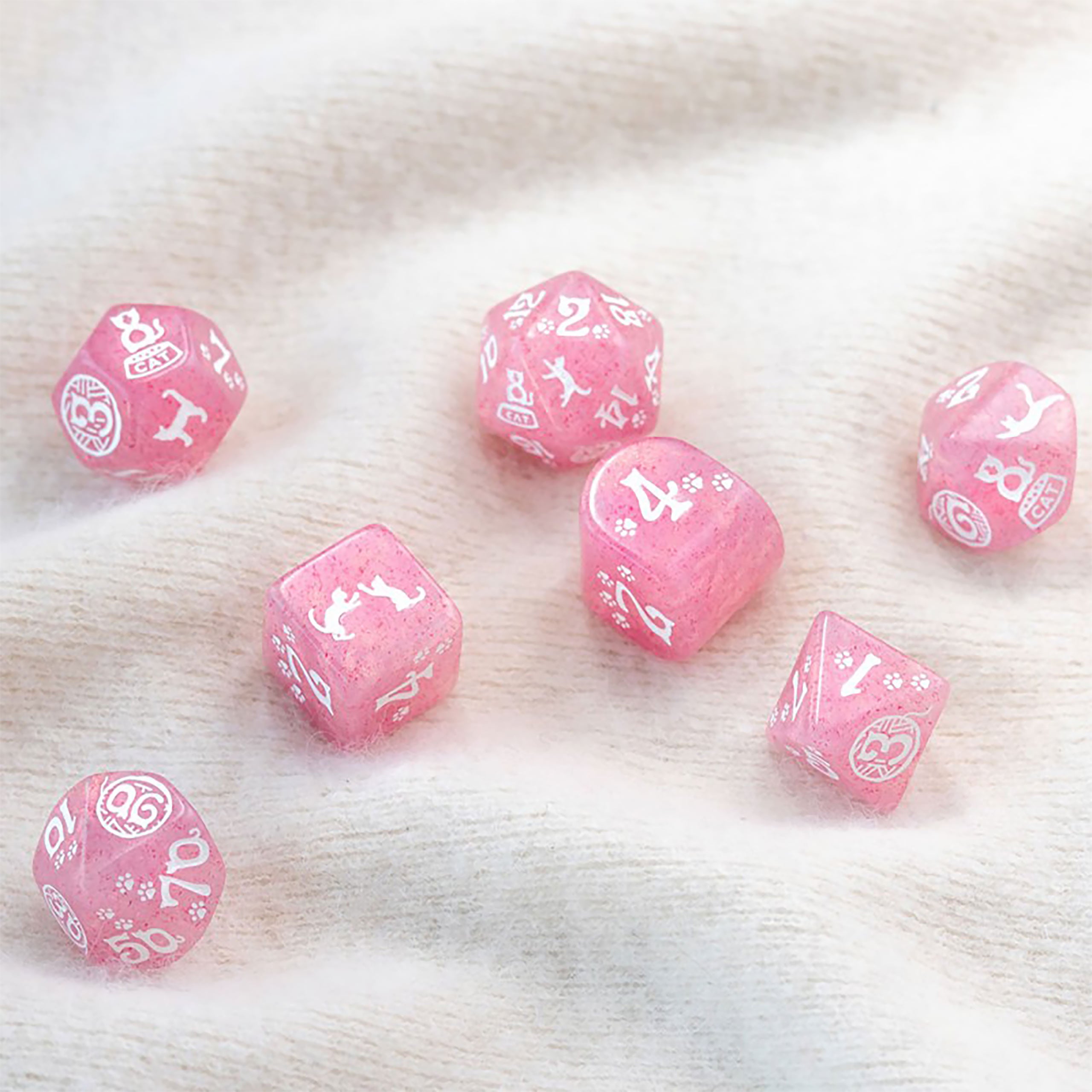 Product image Cats - Daisy Glitter RPG Dice Set 7pcs