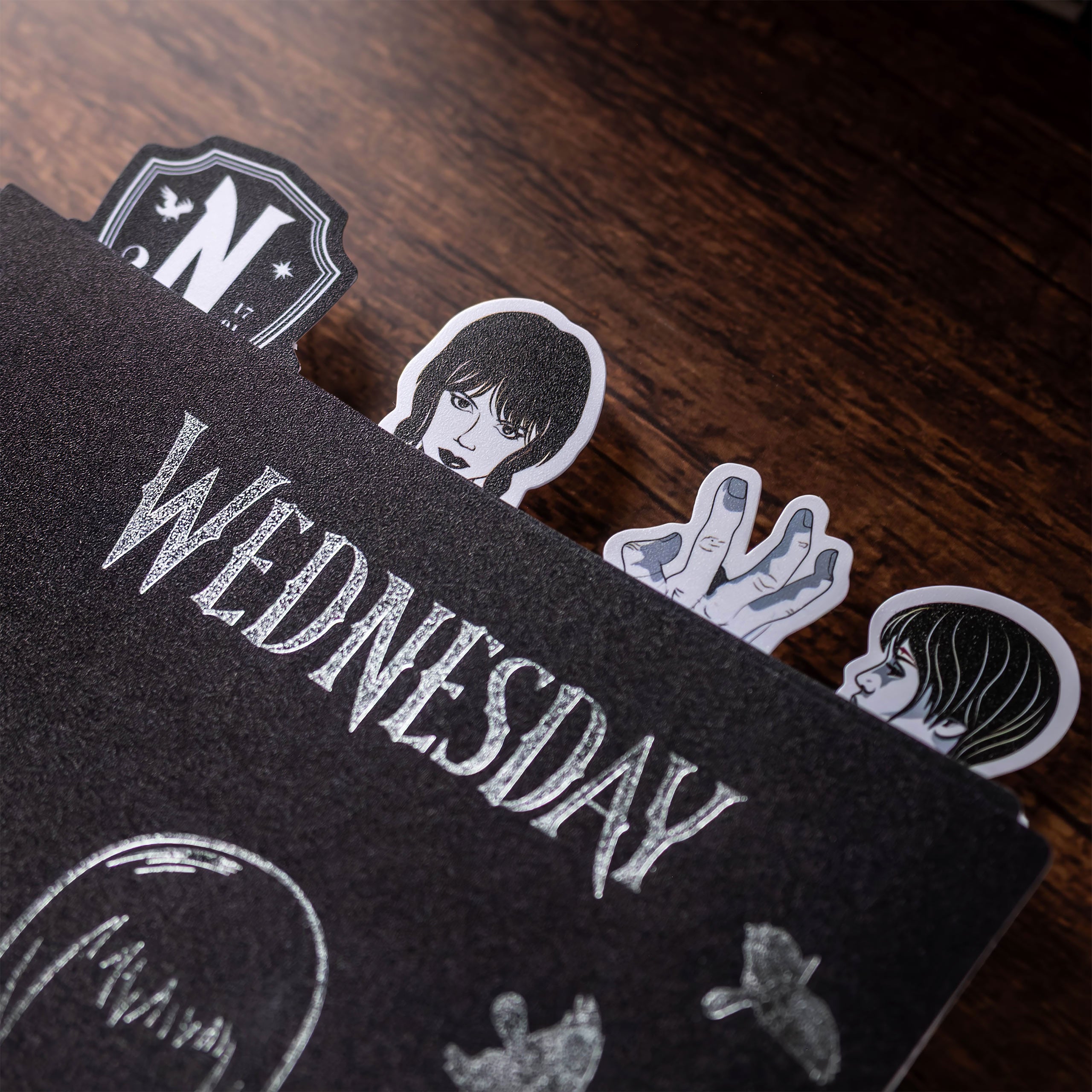Image produit Wednesday - Carnet à spirale avec intercalaires
