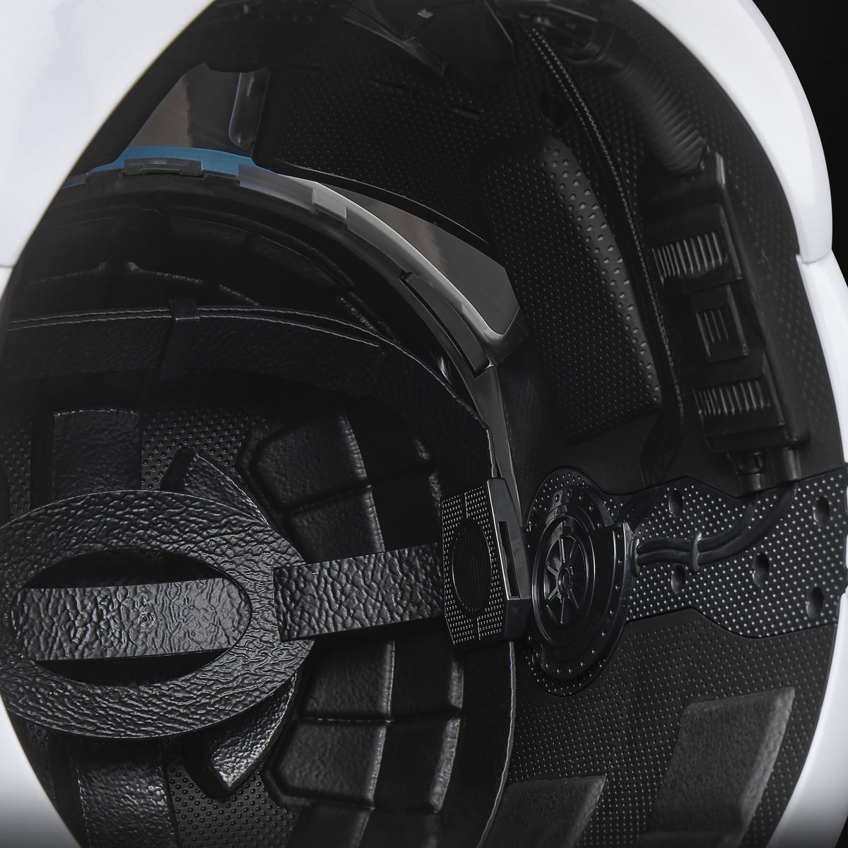 Image produit Star Wars – Réplique de casque Clone Trooper Légion 501 avec effets sonores