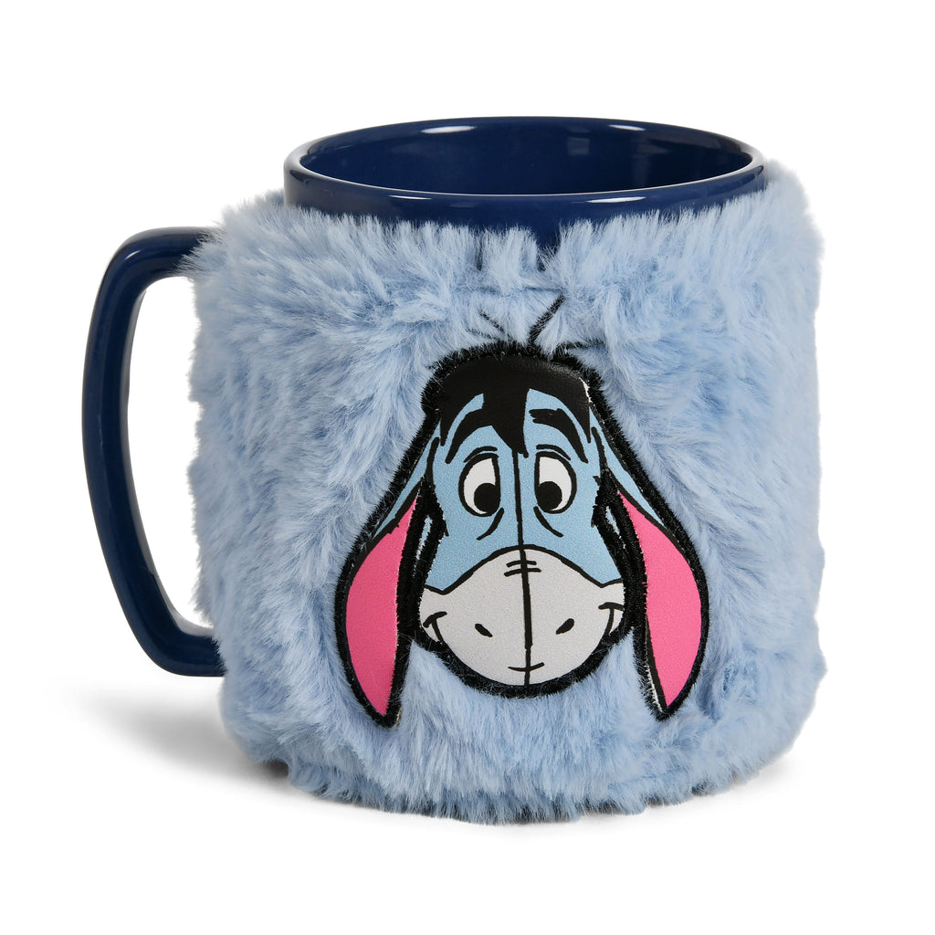 Produktbild Winnie Puuh - I-Aah Tasse mit Plüschüberzug