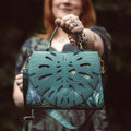 Immagine del prodotto Borsa a Tracolla Velociraptor Glow in the Dark - Jurassic World