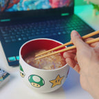Produktbild Super Mario - Symbols Ramen Schale mit Ess-Stäbchen