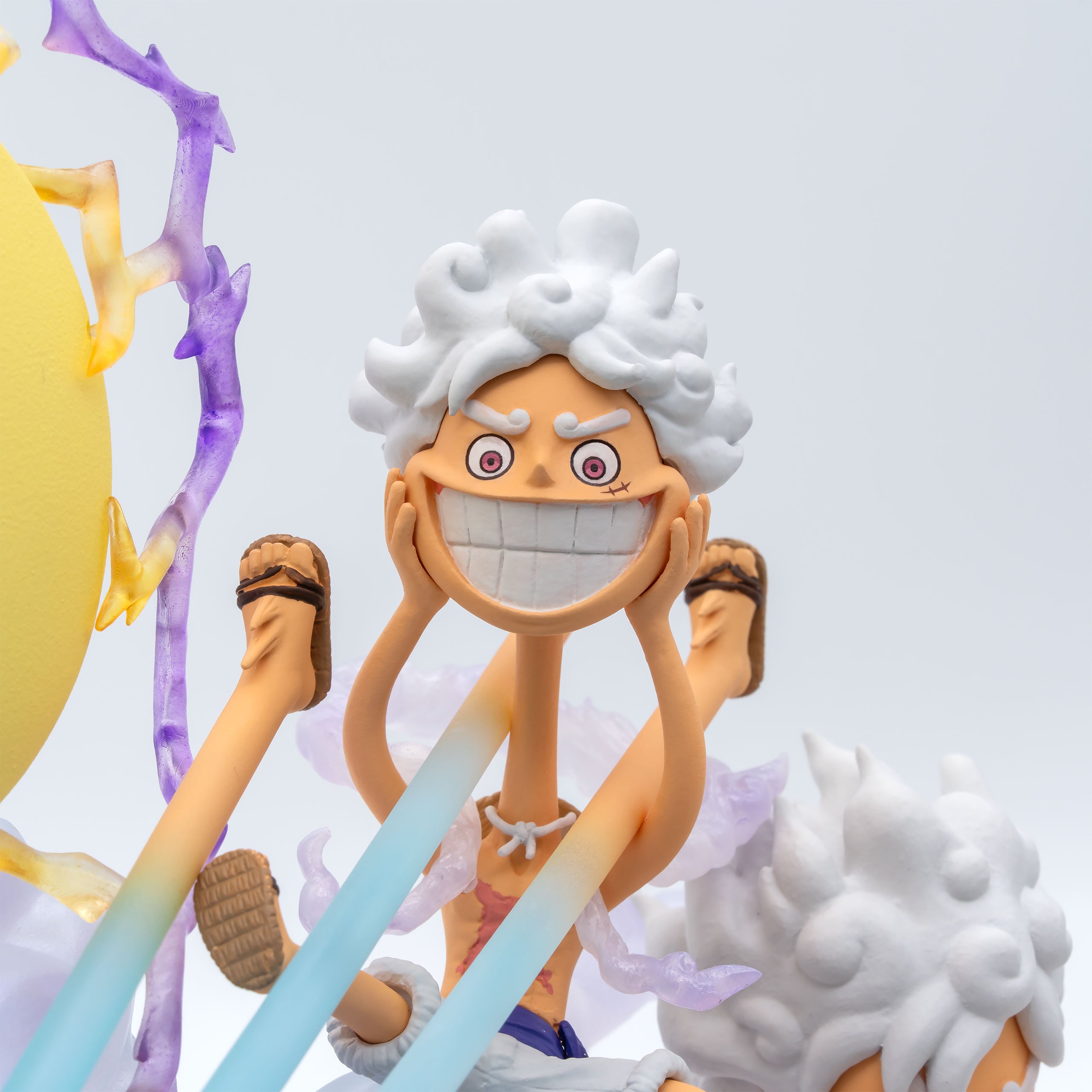 Image produit One Piece - Monkey D. Luffy Gear 5 Special WCF Premium Figurine