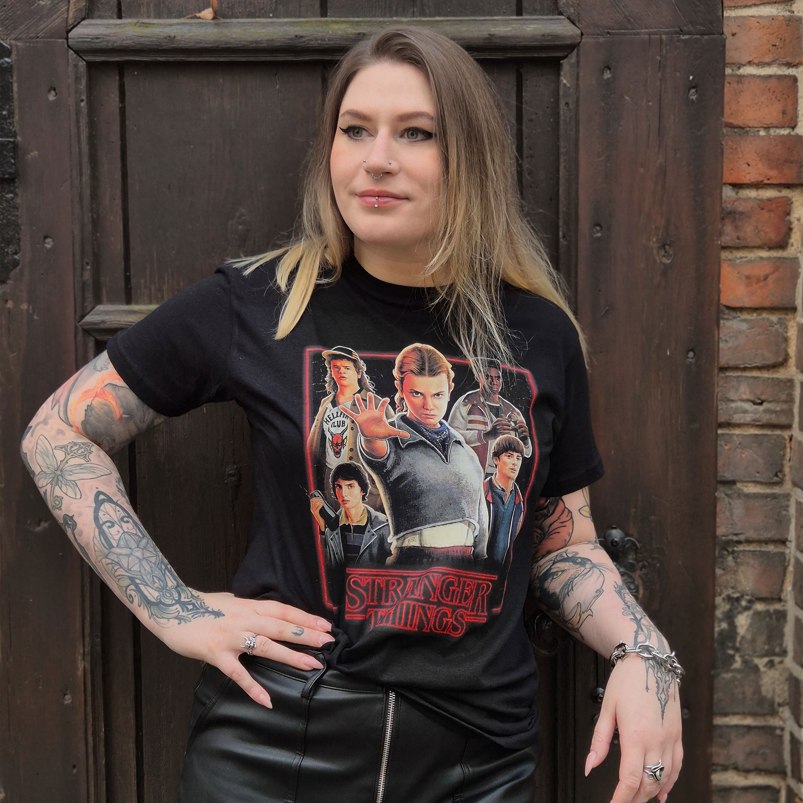Image produit T-shirt Personnages Saison Finale - Stranger Things